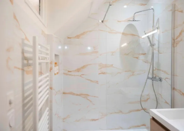 בית נופש Triplex Chic Au Coeur De ואלנס